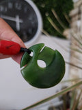 #101 Porowhita Pounamu (35mm)