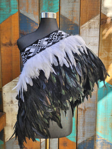 #L Black & White Kākahu ( Korowai ) - Quarter Length - Large
