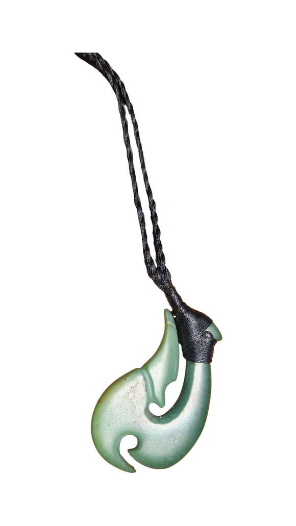 #F9 Hei Matau (55mm)