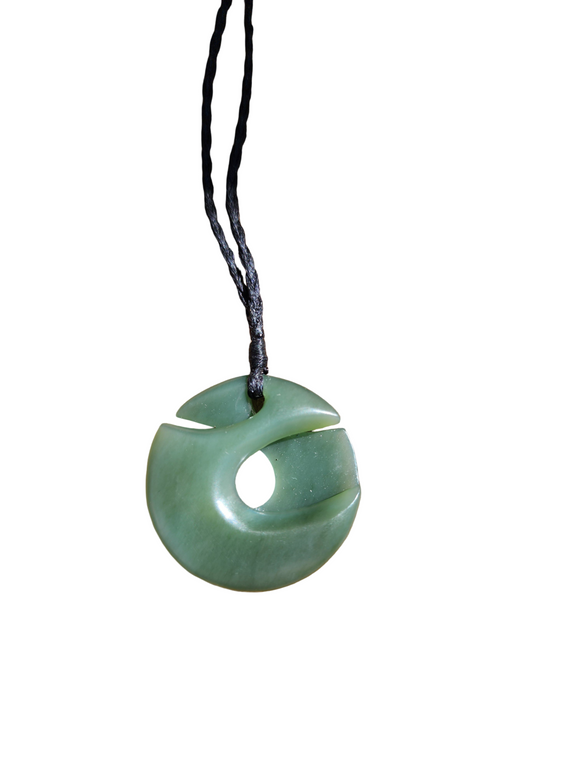 # 99 Porowhita Pounamu (35mm)