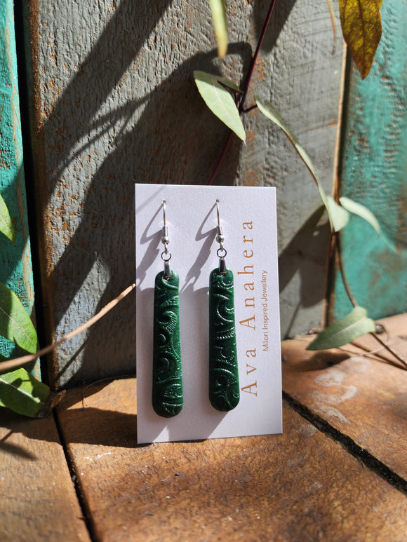 Roimata Dark Green Clay Earrings
