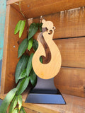 Māori Trophy Hei Matau